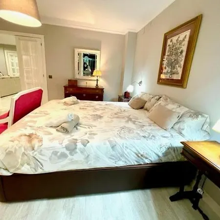 Apartment Gatu Premium Zuloaga Playa 100m2m, 2 Dormit, 2 Banos Y Aire Acc